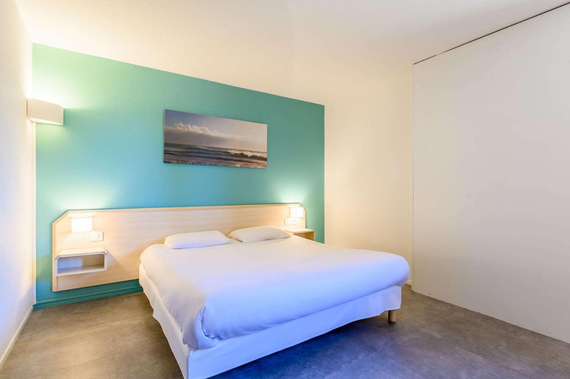 Comfort Hotel Orleans Саран Экстерьер фото